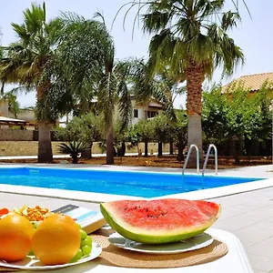 Villa Paradiso, Alcamo Marina